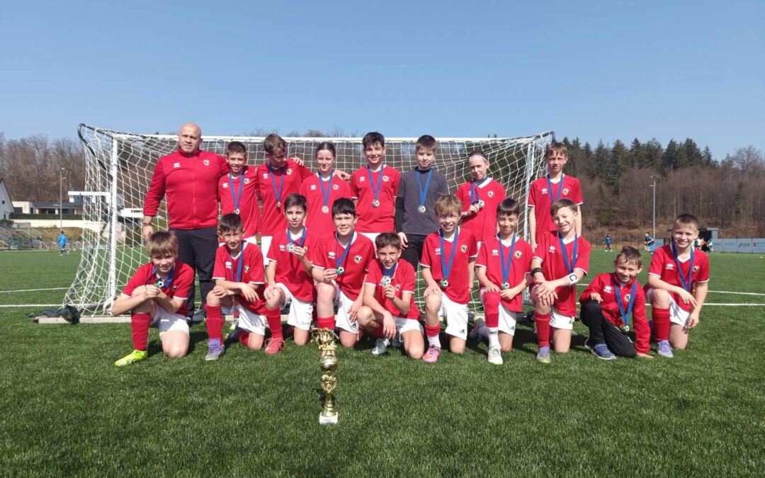 SKUPINA U 13 UGAR RIBNICA ZAKLJUČILA TEKMOVALNI DEL SEZONE POD OKRILJEM MNZ LJUBLJANA